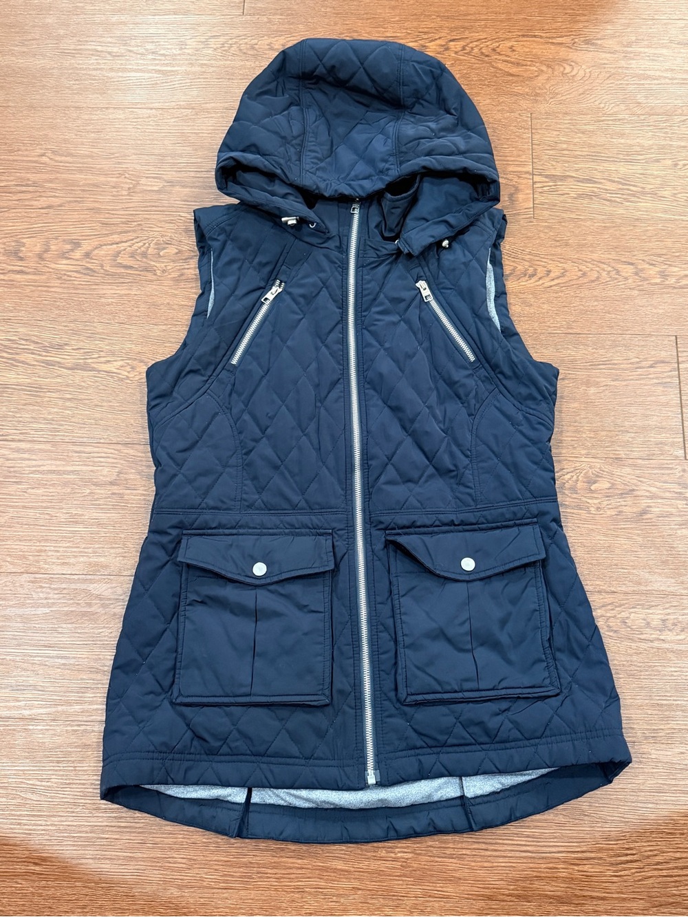 Athleta Quilted Hooded Vest in Navy Blue